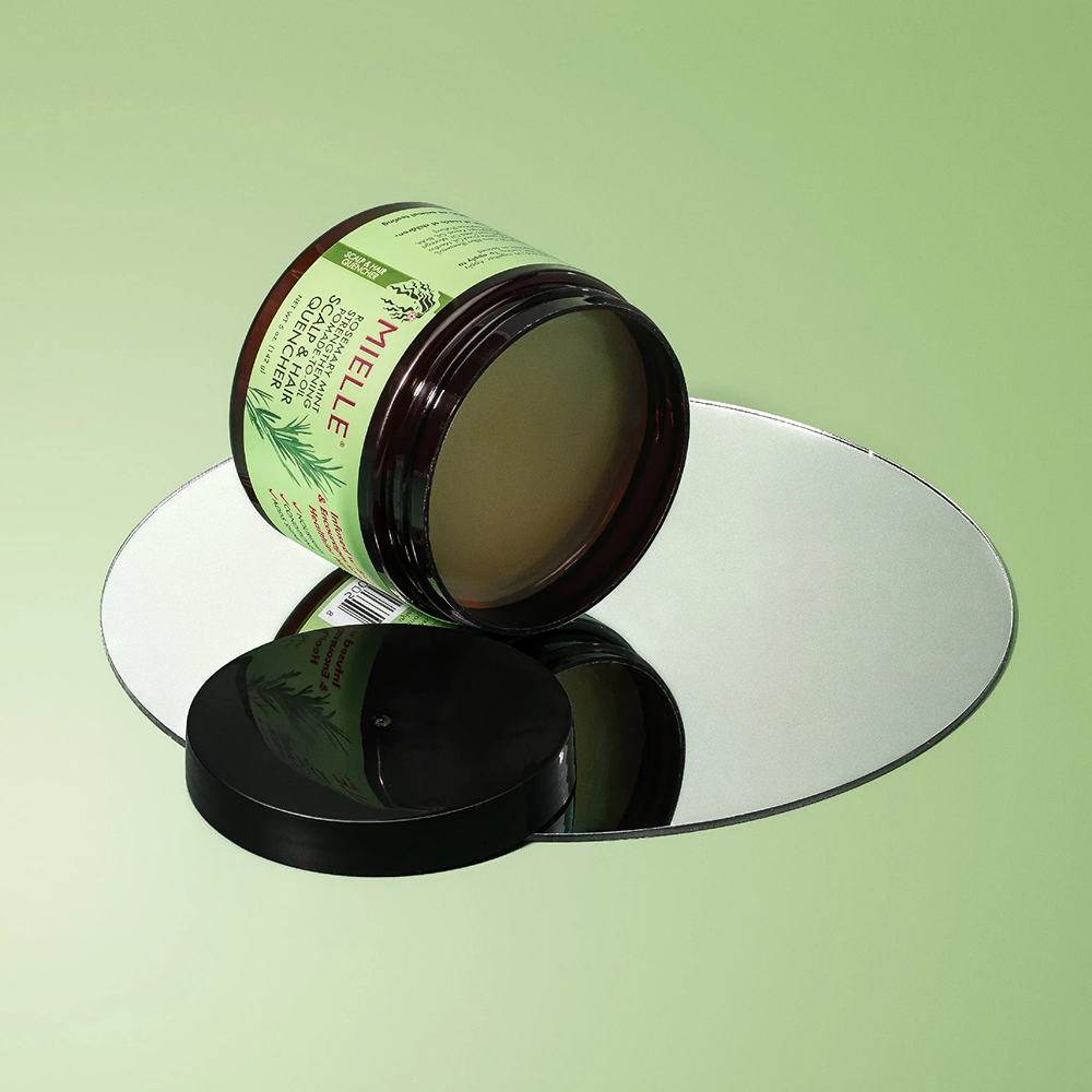 Mielle Rosemary Mint Pomade to Oil Hair & Scalp Quencher 142g